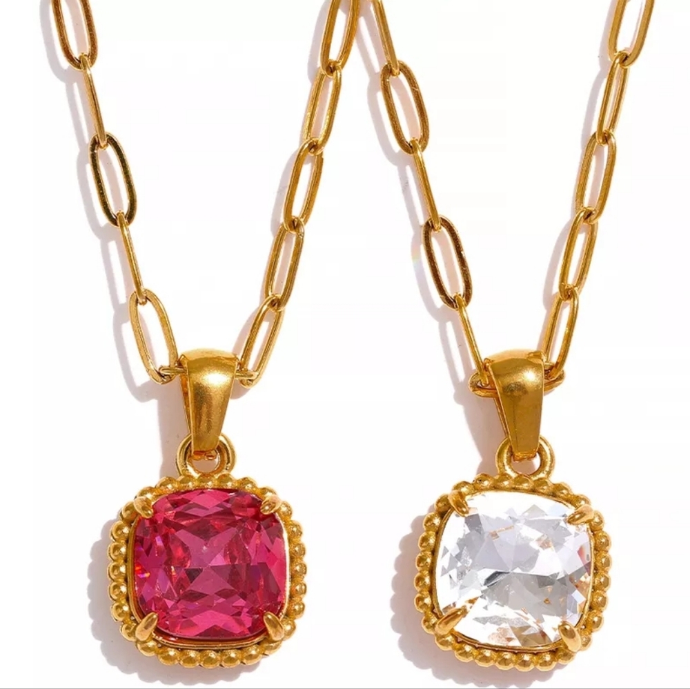 Shiny Square Red Diamond Necklace - Picture 6 of 9